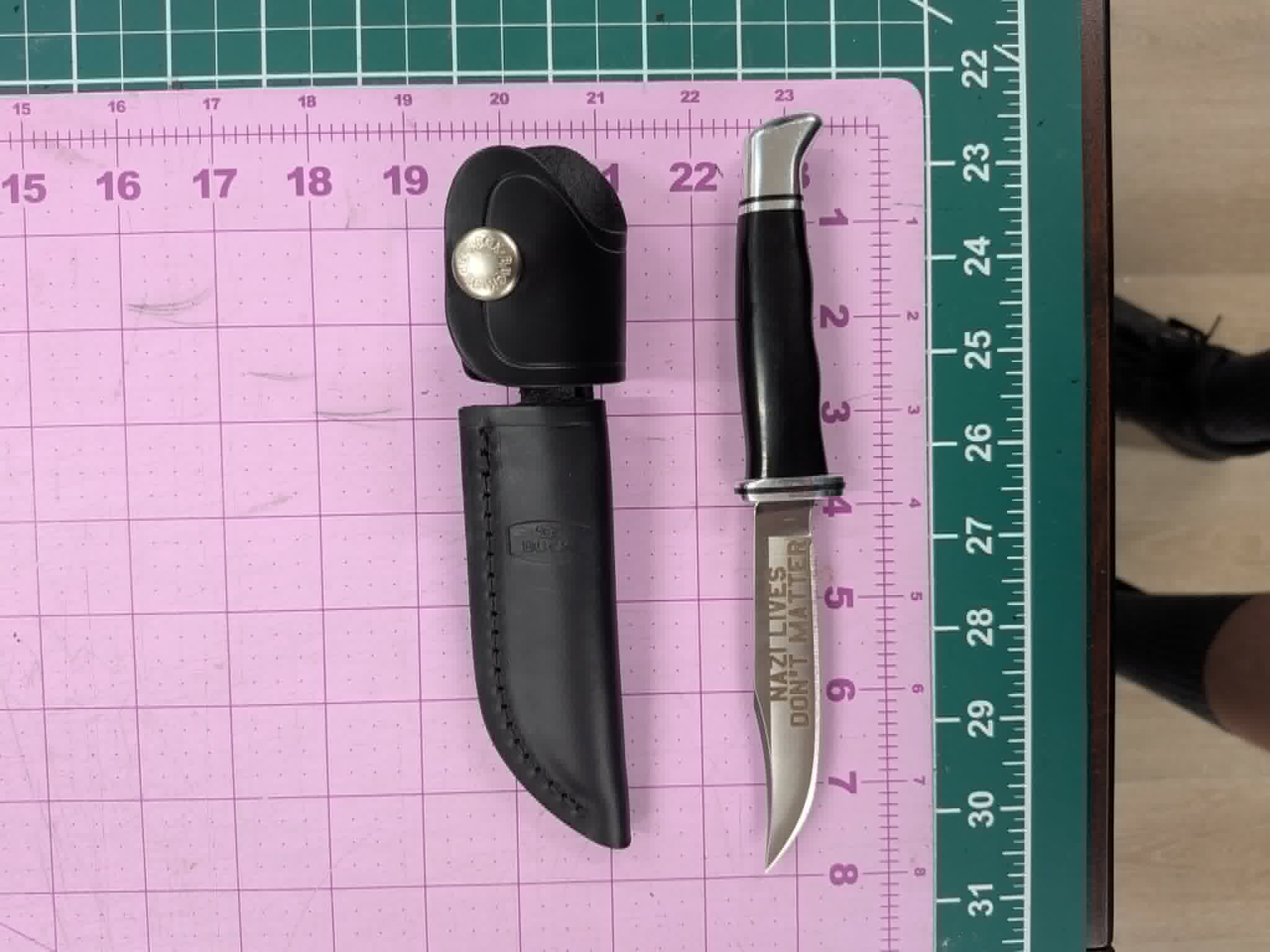 Buck 102 Woodsman - Fixed Blade With Sheath - Laser Engraved