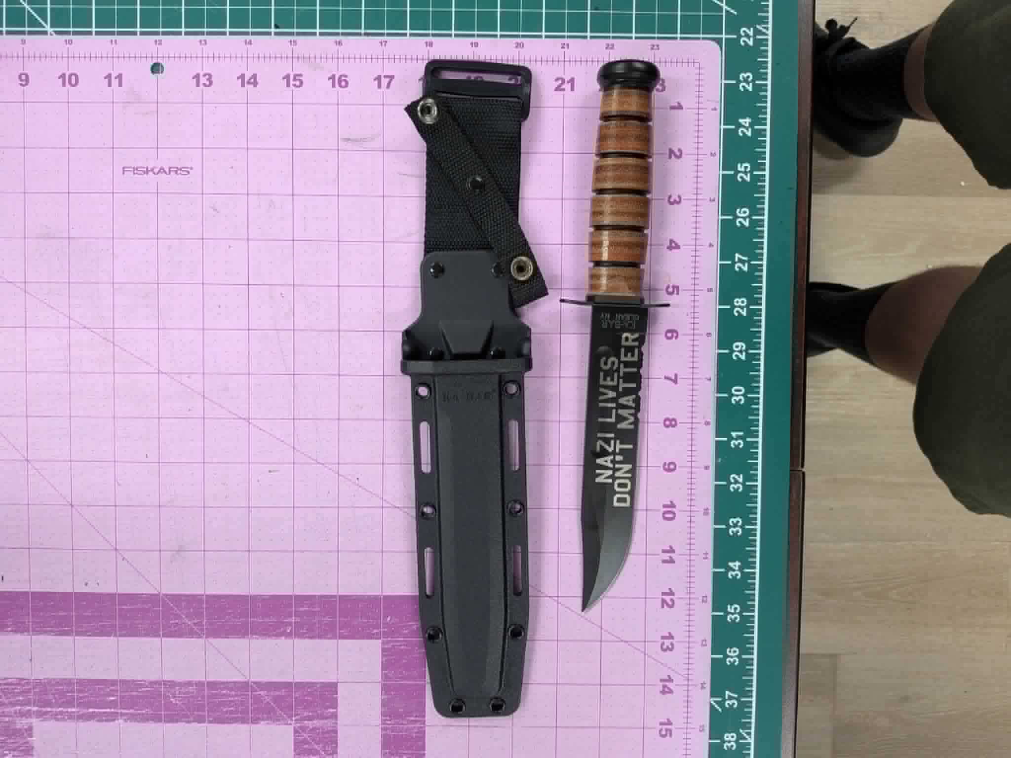 Kabar USMC Fighting Knife - Fixed Blade With Sheath - Laser Engraved