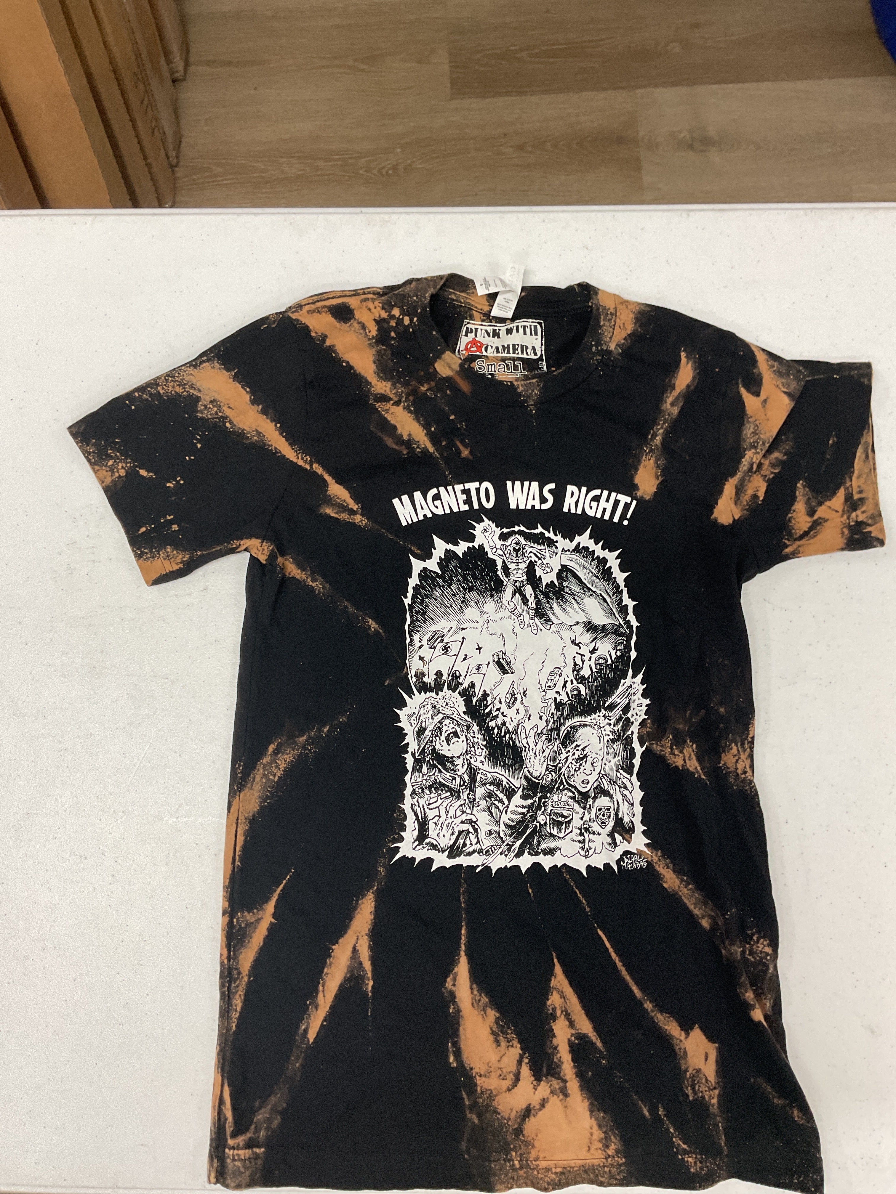 Magneto - Shirt- Small - Bleached