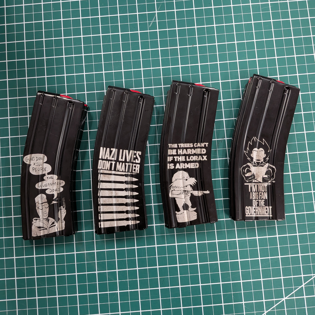 Guns Don't Kill People The Government Does - Laser Engraved Mag