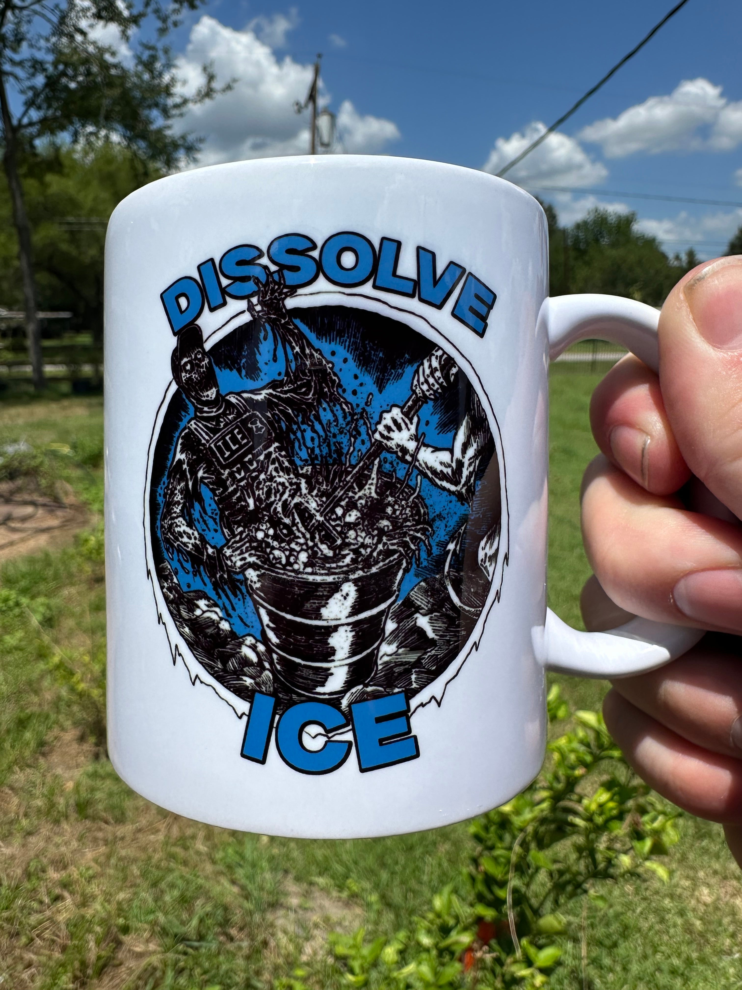 Dissolve Ice - Mug