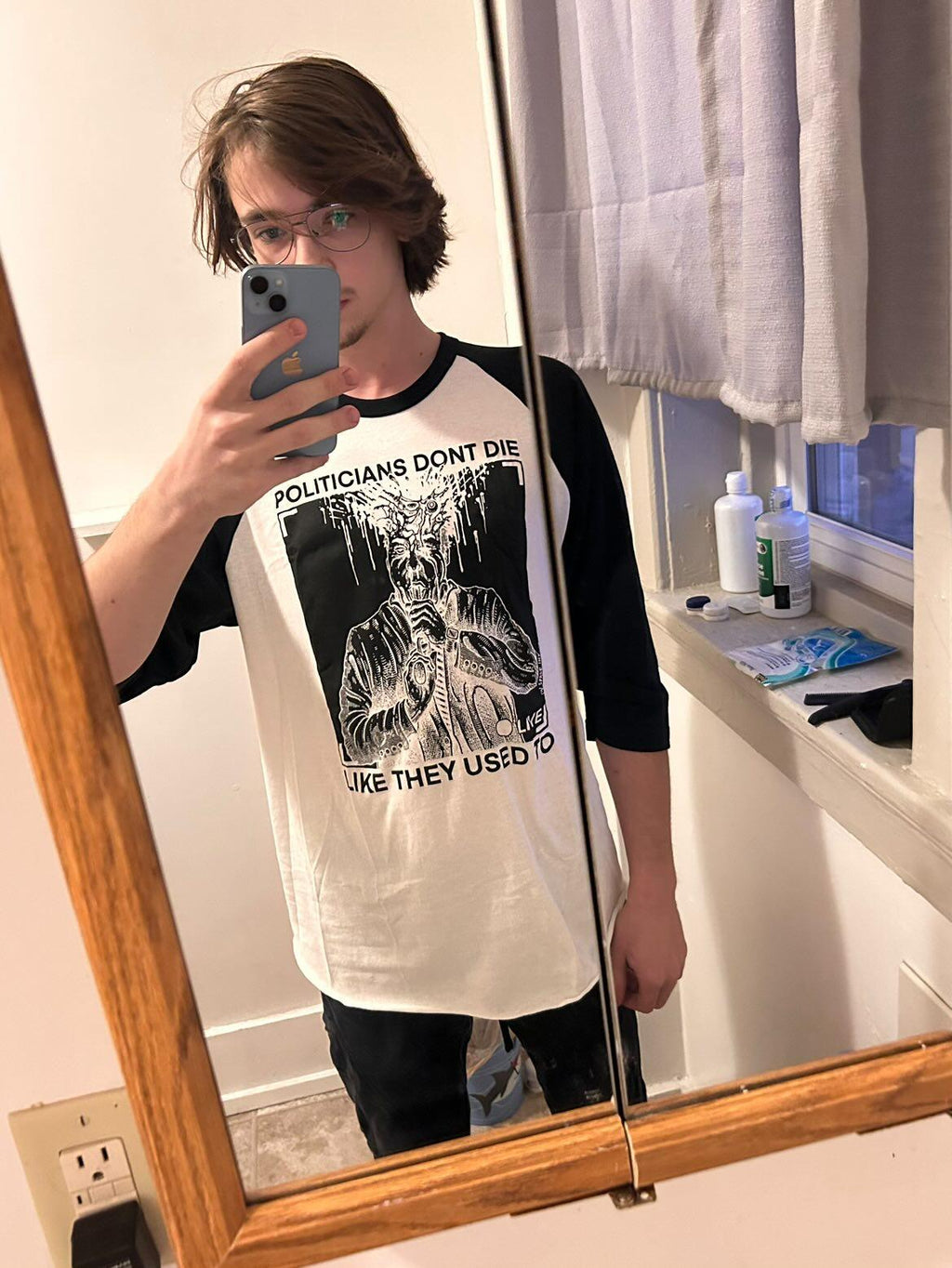 Politicians Don't Die Like They Used To (R. Budd Dwyer) - Spade.Ink