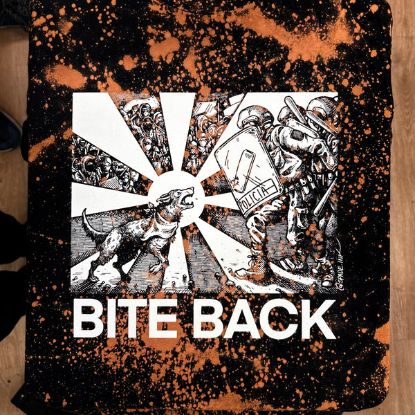Bite Back - Shirt - L- Bleached (Splatter Style)