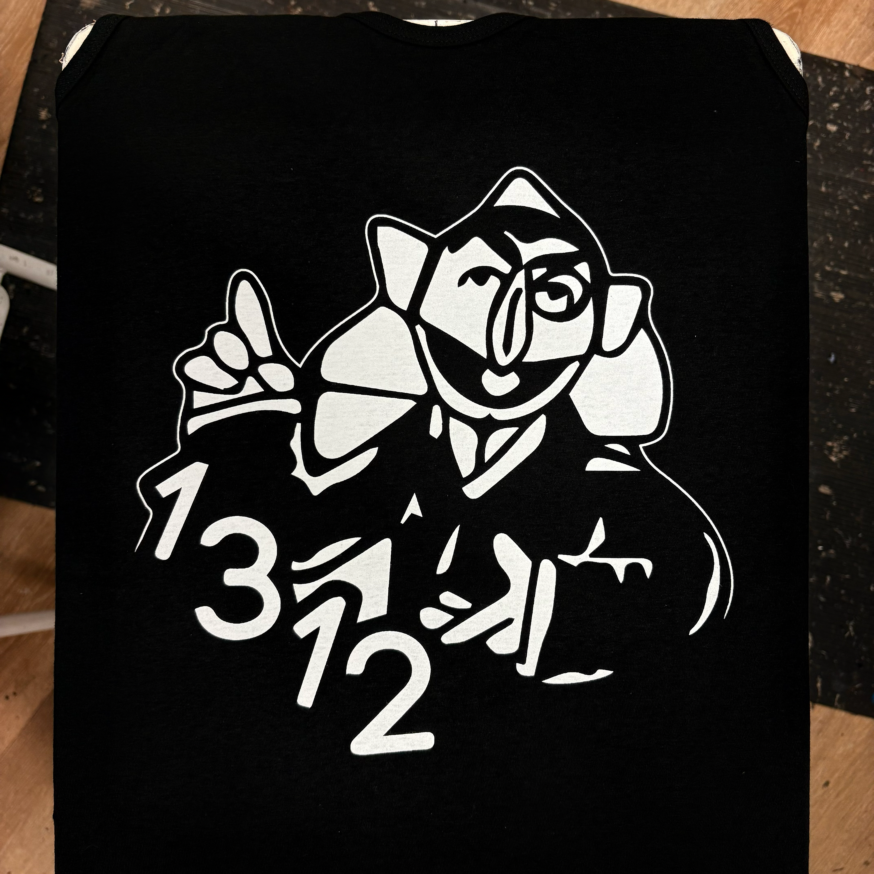 Count HAHA 1312 - Boneless Graphix