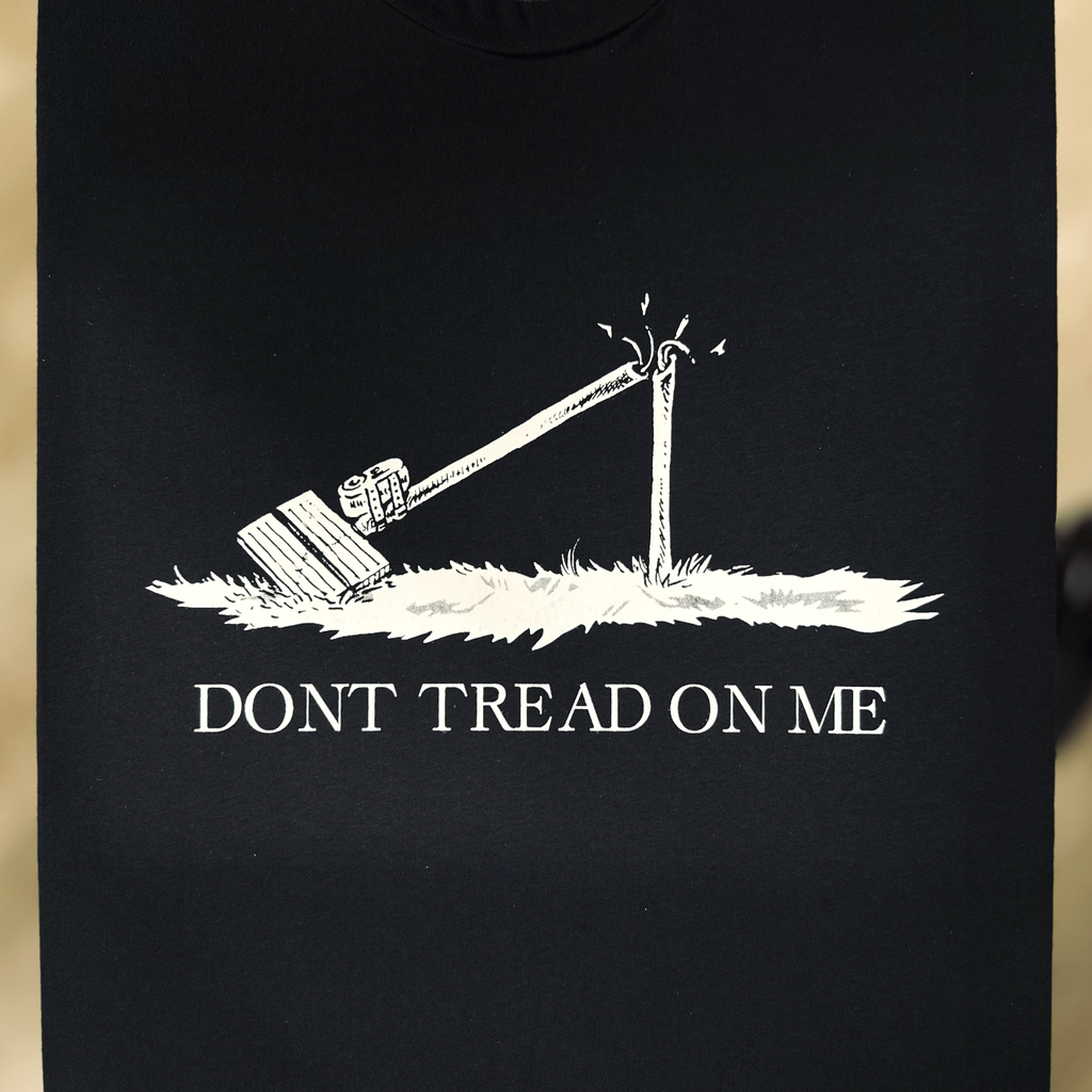 Don't Tread On Me - Invasive Camera - Diablo Macabre