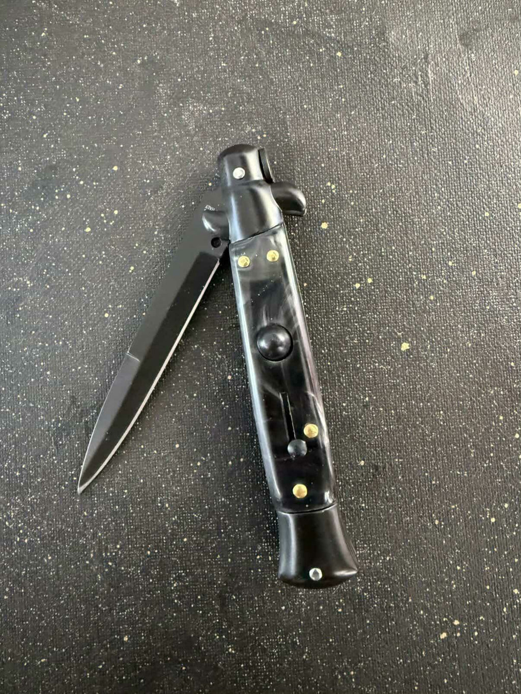 Dead Men Don't Rape - Engraved Switchblade