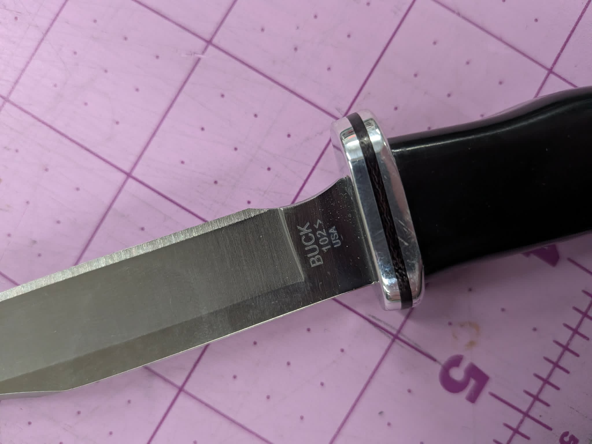 Buck 102 Woodsman - Fixed Blade With Sheath - Laser Engraved