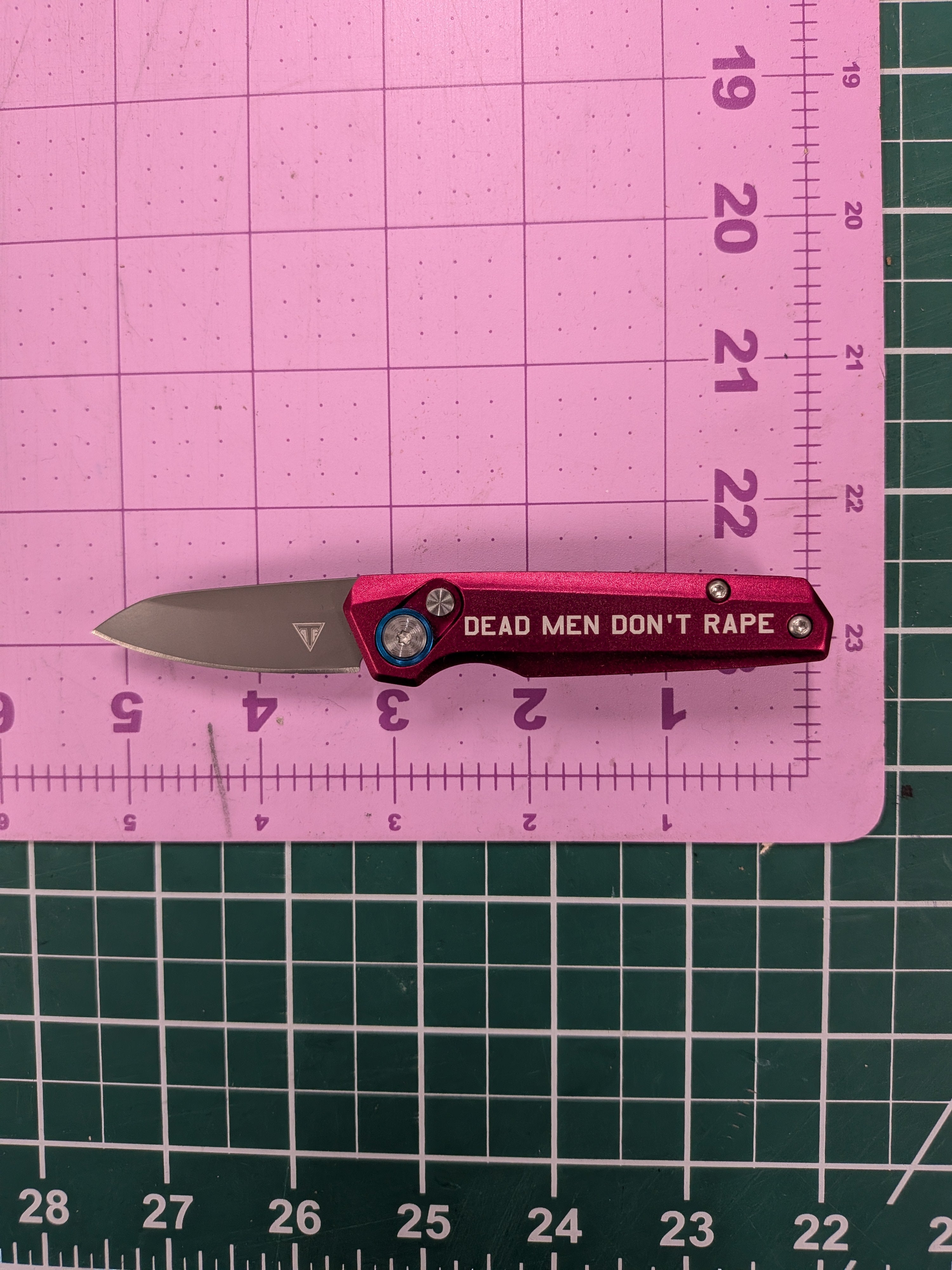 Dead Men Don't Rape - Engraved 2.5 Inch Knife - Pink