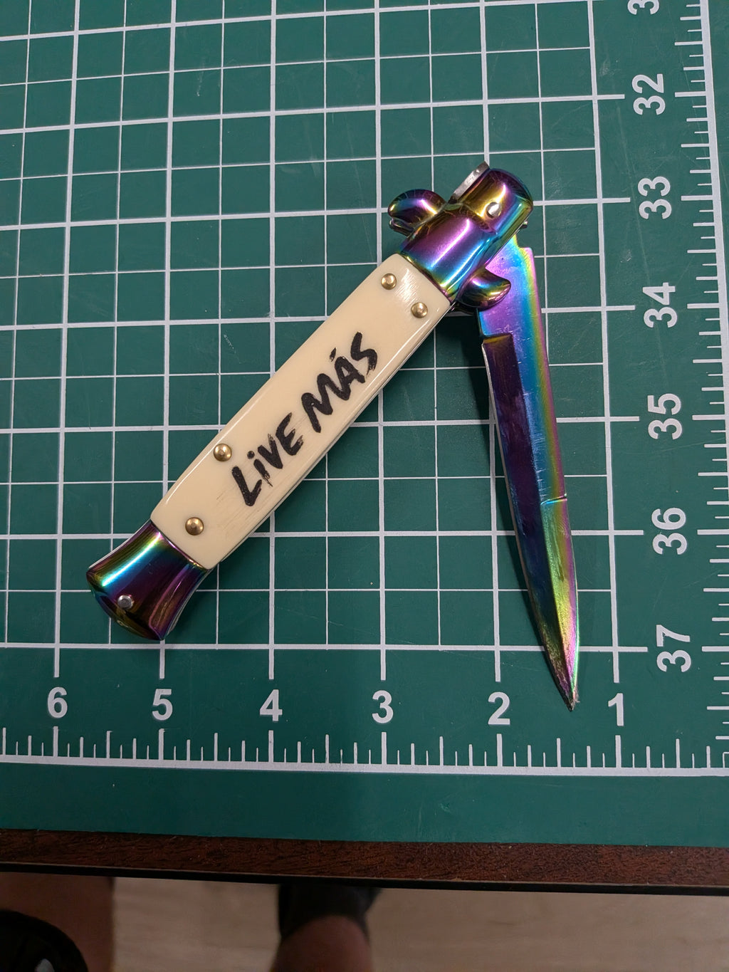 Taco Bell Live Mas - Engraved Switchblade