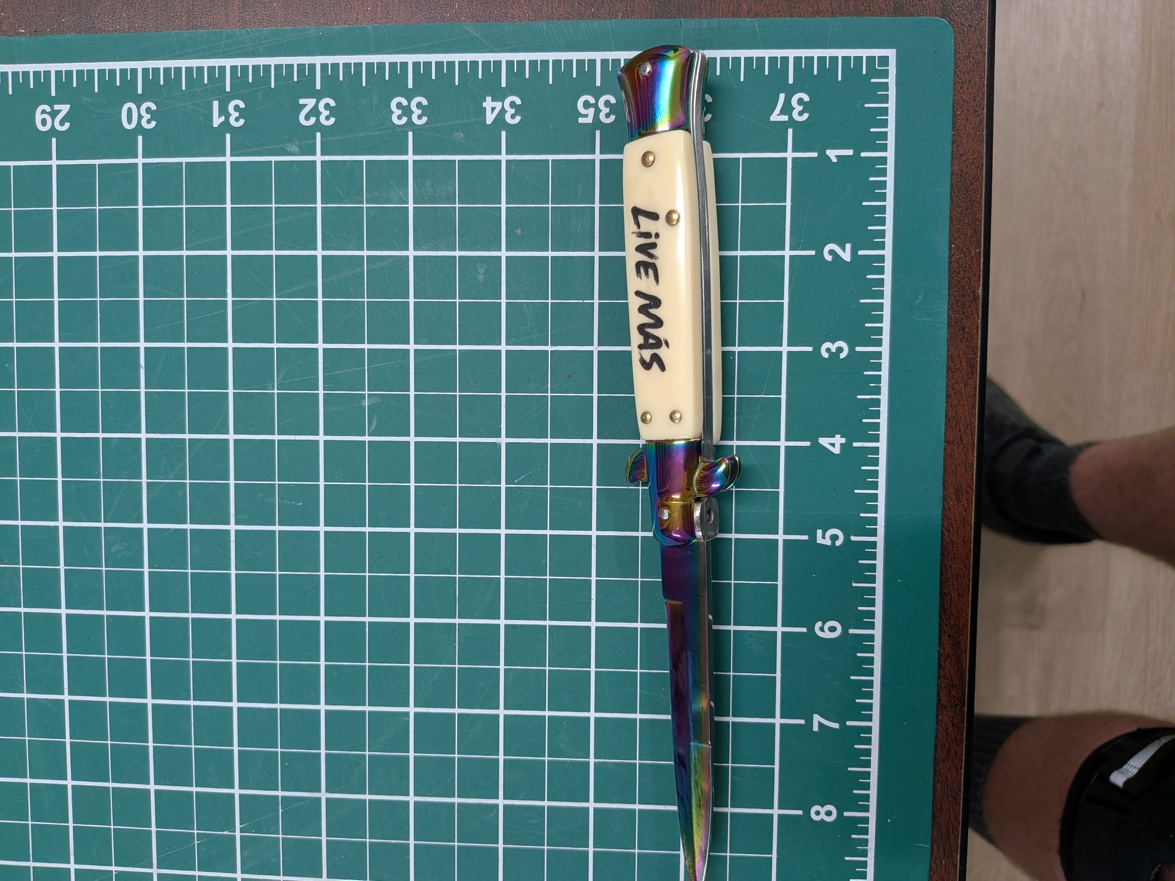 Taco Bell Live Mas - Engraved Switchblade