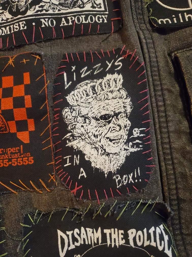 Lizzy's In A Box - Patch (4x4)